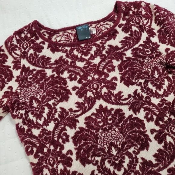 Gabby + Skye Maroon Damask Print, Blanket Soft Dress, Size Small - Picture 4 of 8